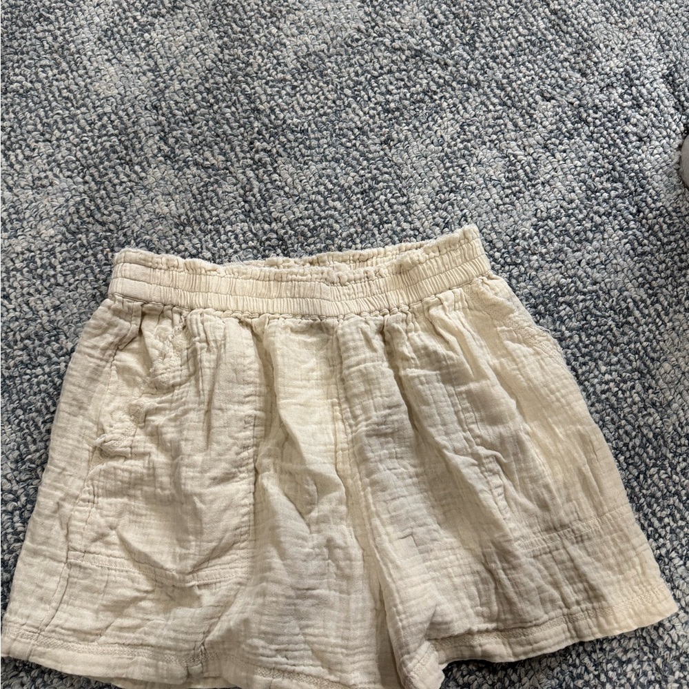 Aerie Cream High Waist Shorts with Textured Design